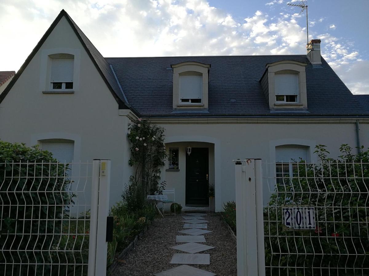 Chez Marlyse Bed & Breakfast Blois Ngoại thất bức ảnh